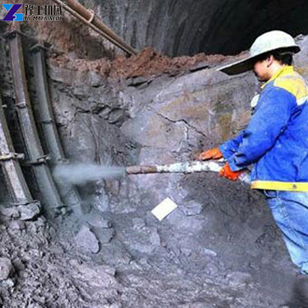cement mortar spray machine application