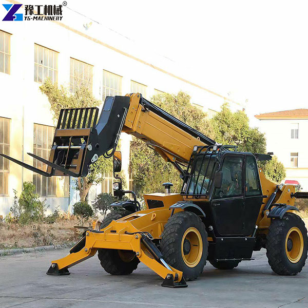 the side of the telescopic telehandler