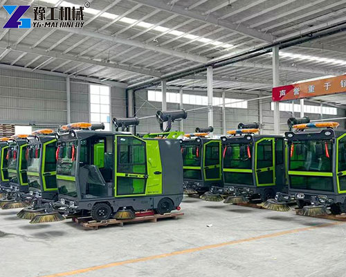 ride on road sweeper factory