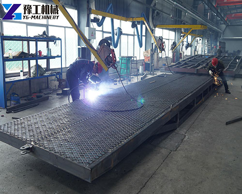 portable loading dock ramps in YG