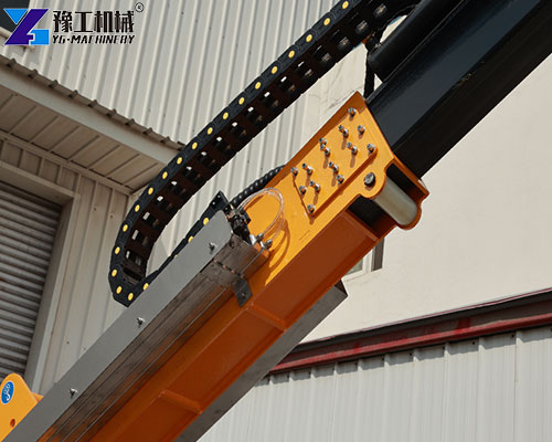 telescopic boom