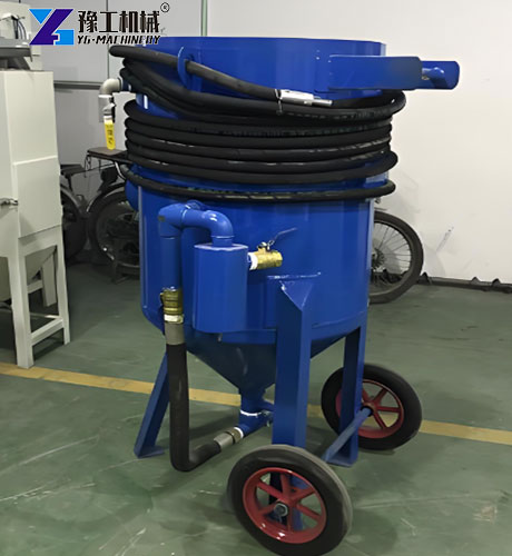portable shot blasting machine in factory